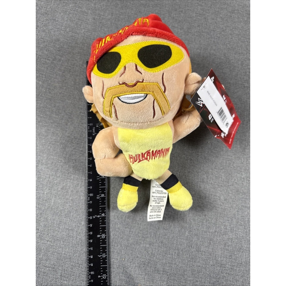 WWE - Hulk Hogan - WM Exclusive PLUSH 9" Figure - Offical -‎ Hulkamania - NEW